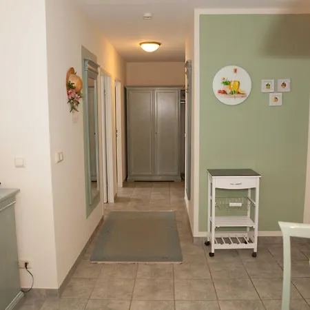 Rosenhof 01 * Ostseebad Kühlungsborn